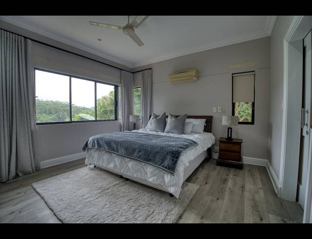 5 BEDROOM HOUSE TO LET IN ZIMBALI ESTATE